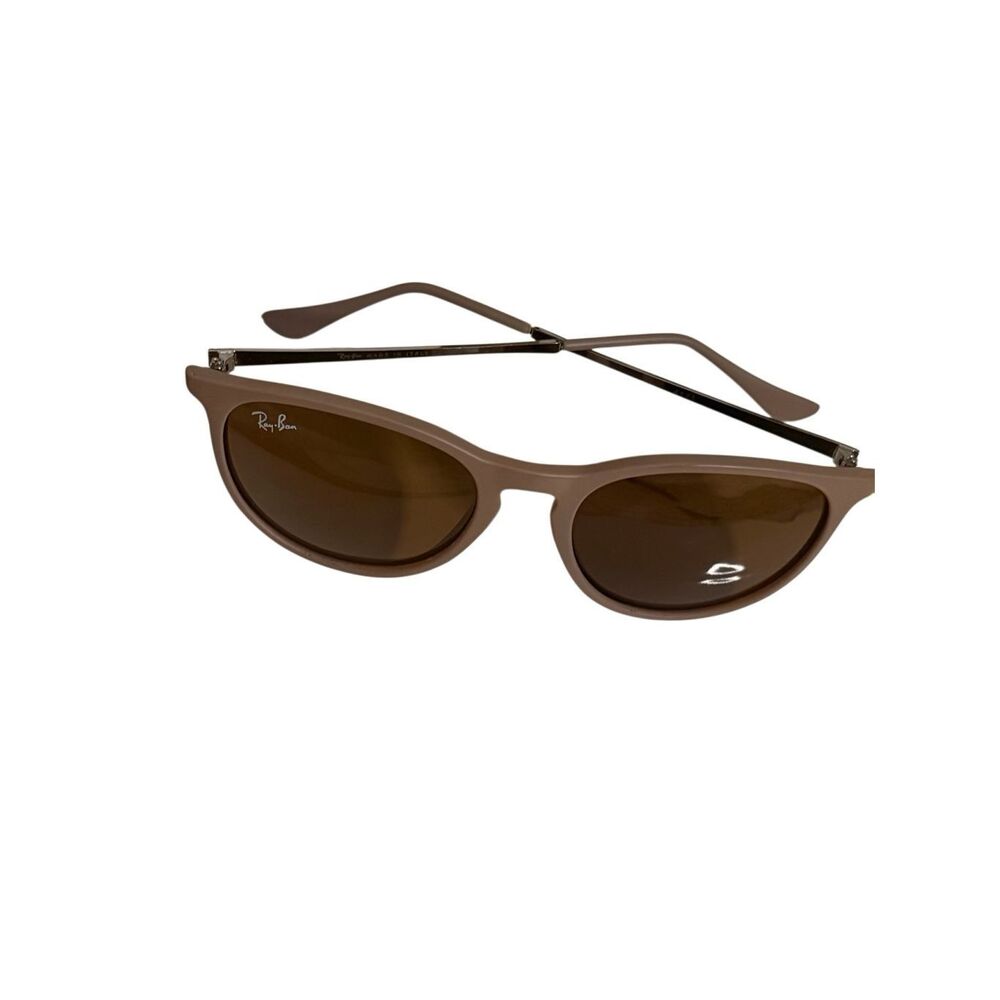 Ray-Ban ERIKA CLASSIC Sunglasses - Picture 5 of 5